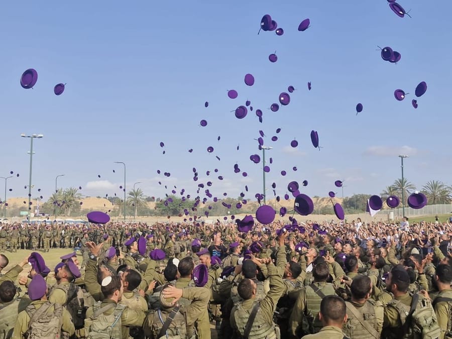 Givati soldiers (November 2024 Cohort) complete beret march