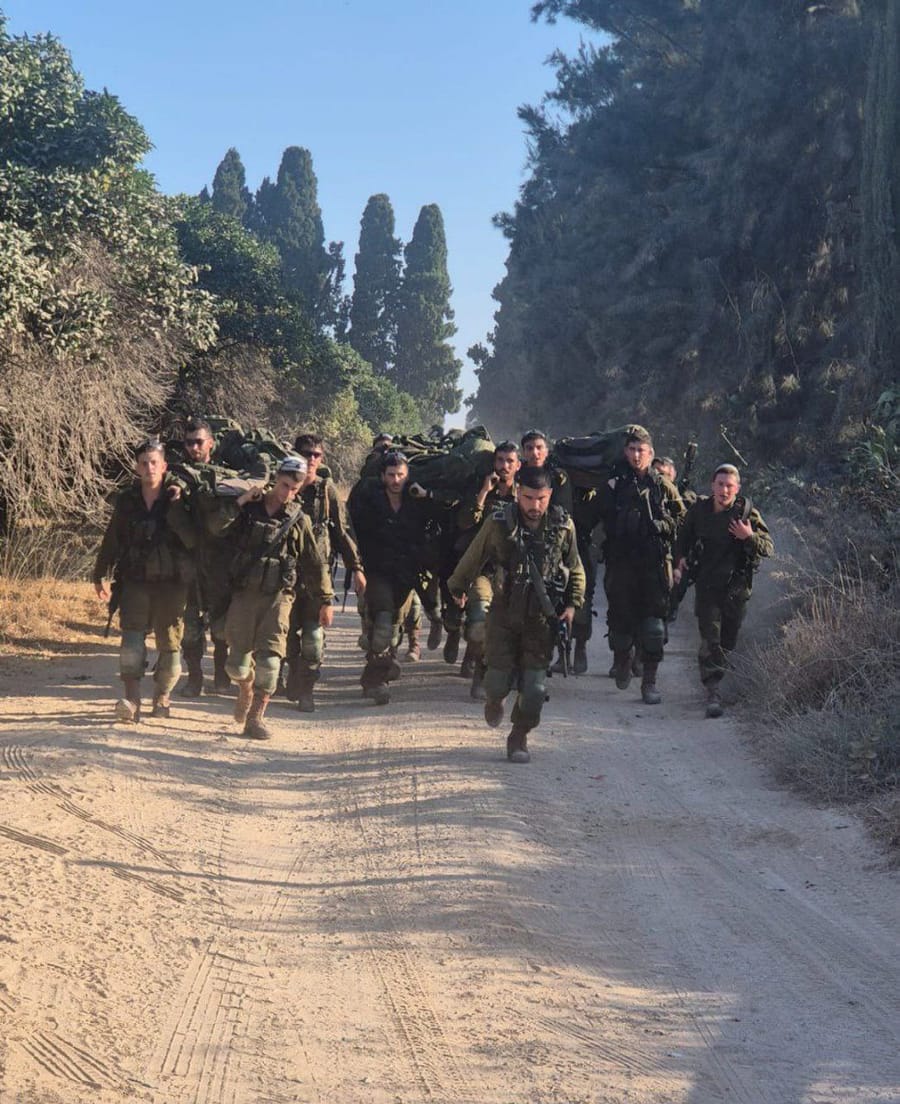 Nahal Brigade Recruits Complete Beret March 