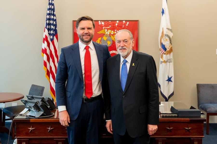 Mike Huckabee meets with Vice President Vance
