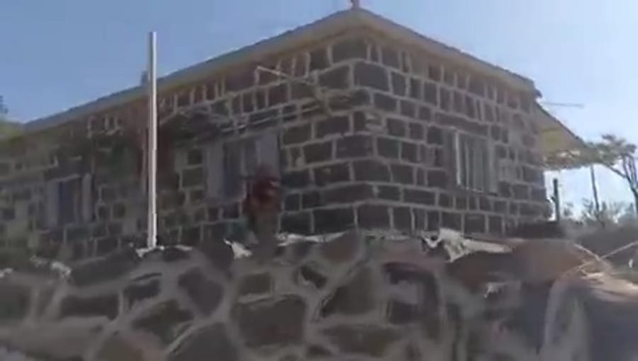 Fighting continues at Suwayda’s western entrance between Arab tribal forces and Druze fighters tied to the Suwayda Military Council.