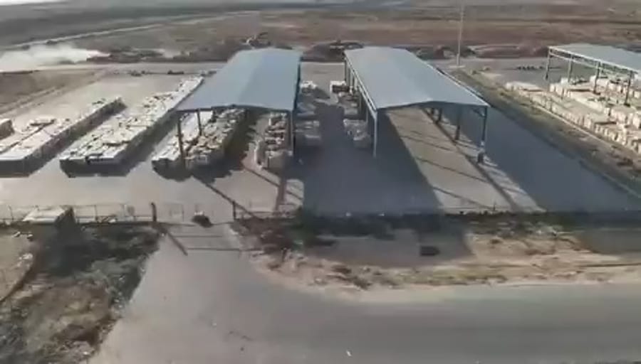 Hundreds of available trucks.