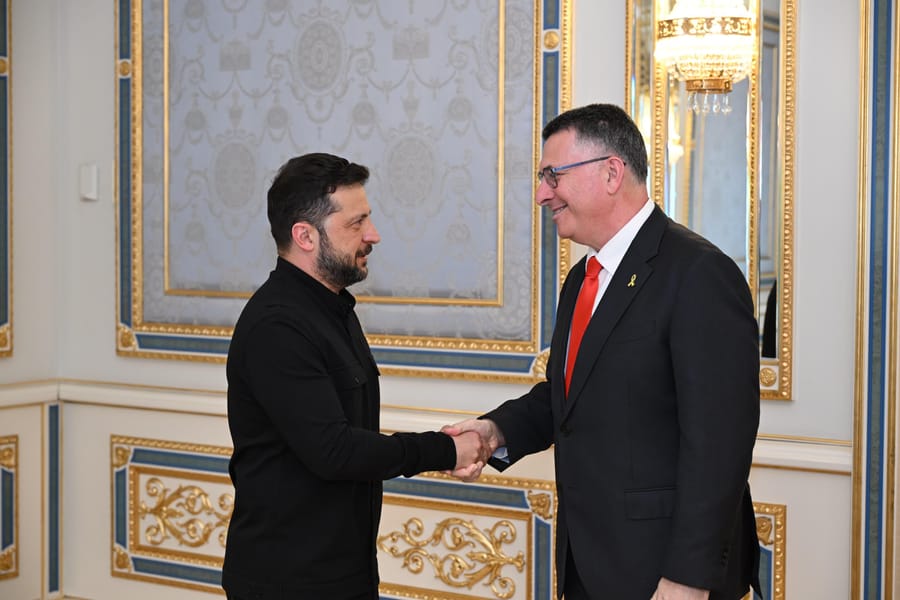 Gideon Sa'ar Meets Volodymyr Zelenskyy In Kyiv