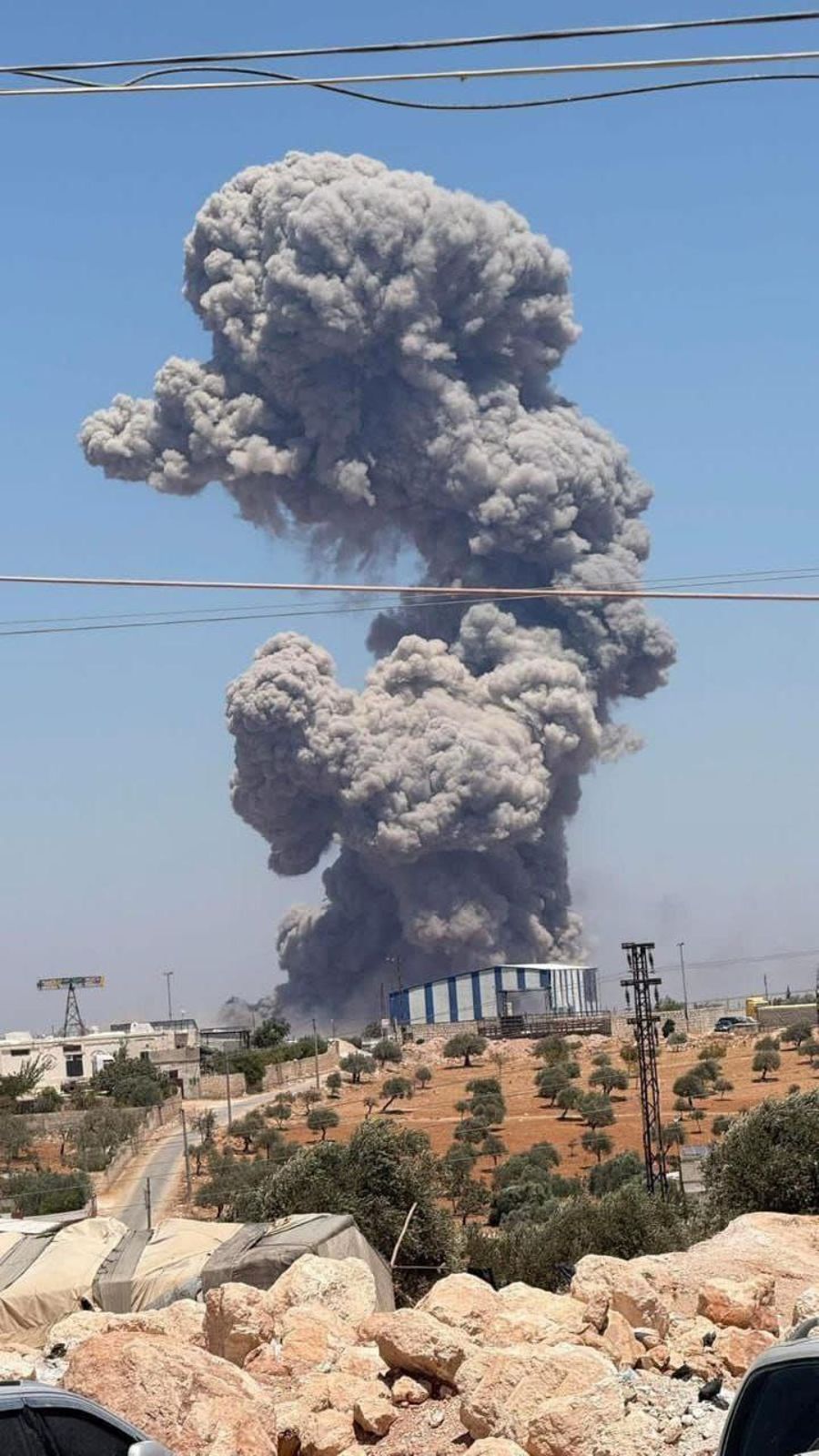 Six Killed in Ammunition Warehouse Explosion Near Idlib, Syria