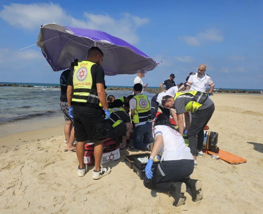 70 year old woman drowns on a Haifa beach