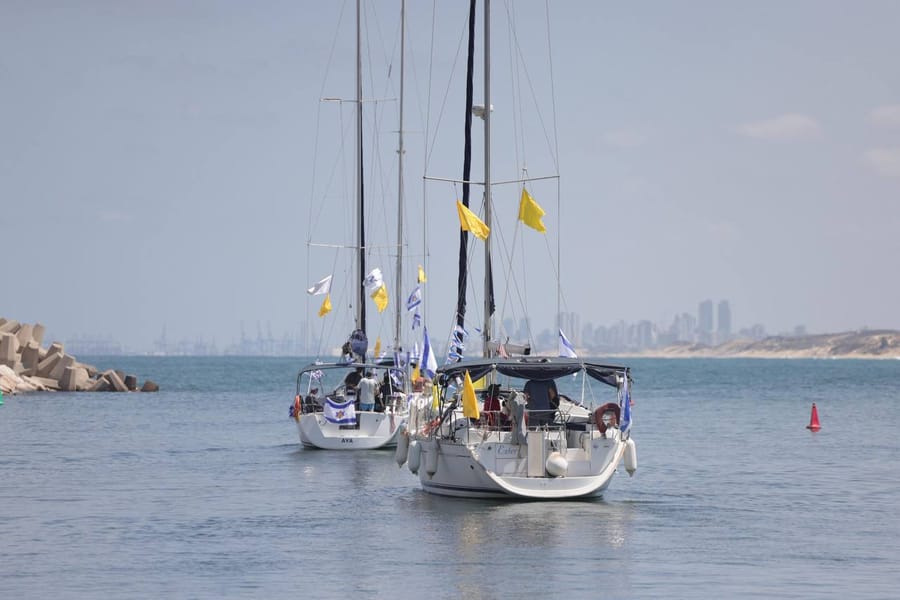  Families of Hostages Set Sail Toward Southern Waters