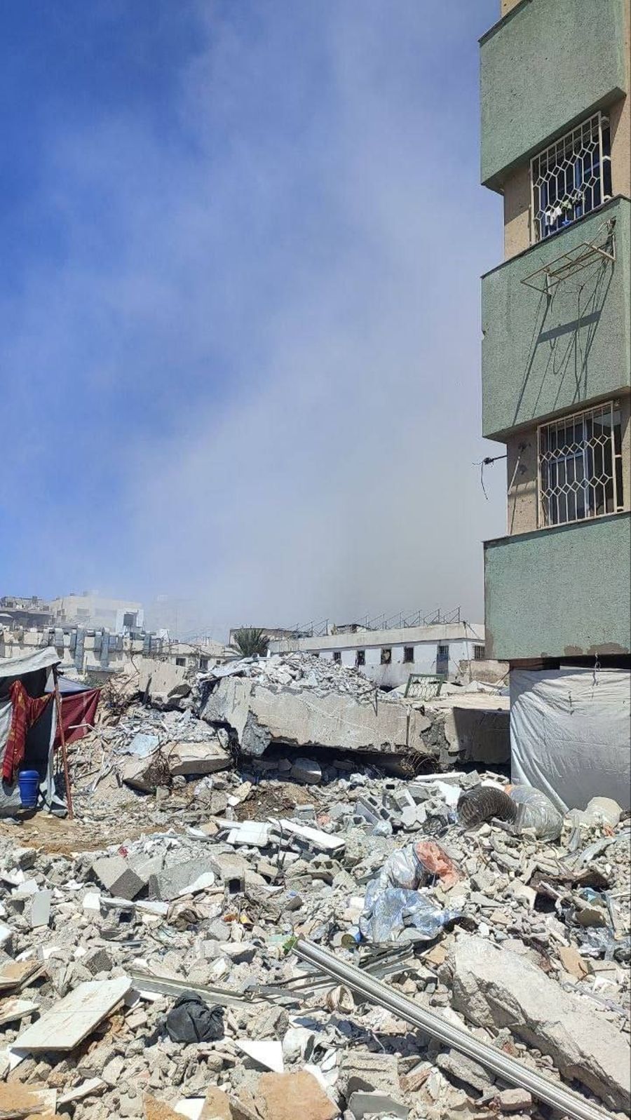 IDF strikes Al-Masharawi Tower in Nasr, Gaza