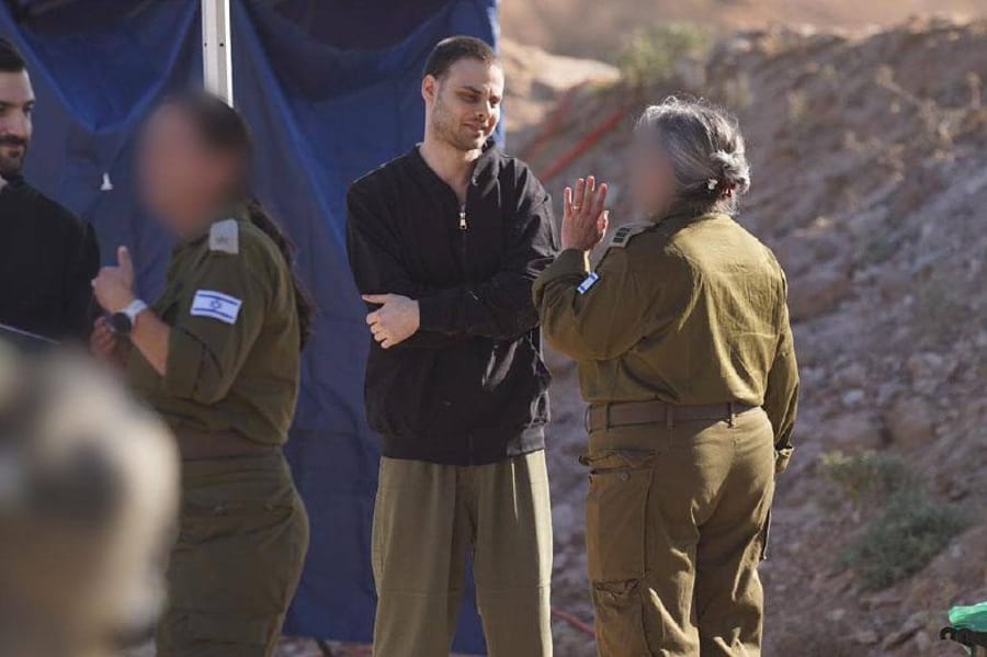 Freed Hostage Alon Ohel is home!