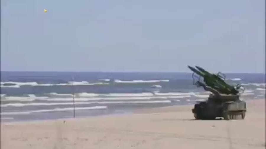 Houthis threaten US Navy
