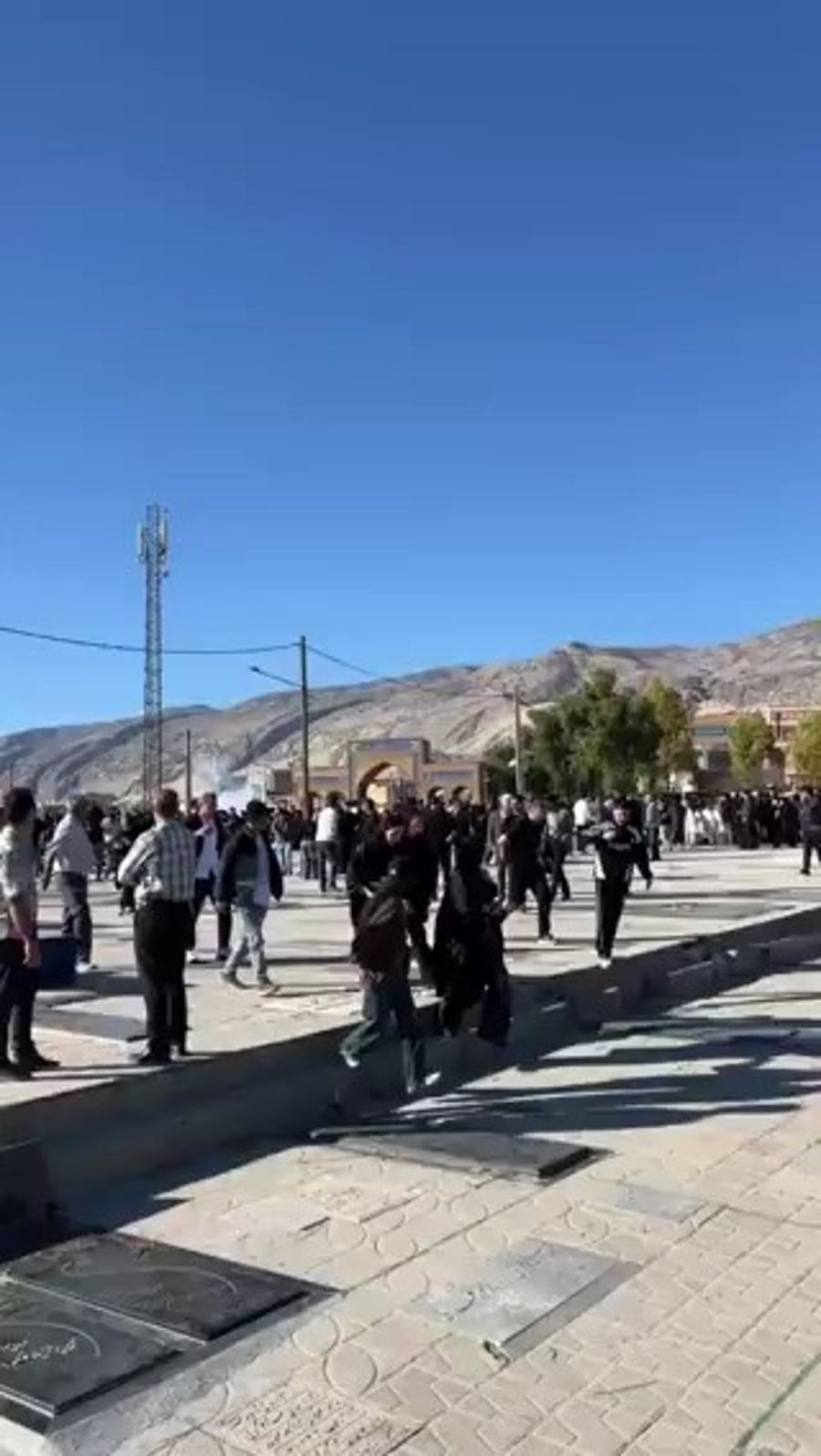 IRGC Opens Fire on Abdanan Mourners Today in Fresh Crackdown on Iran Memorials