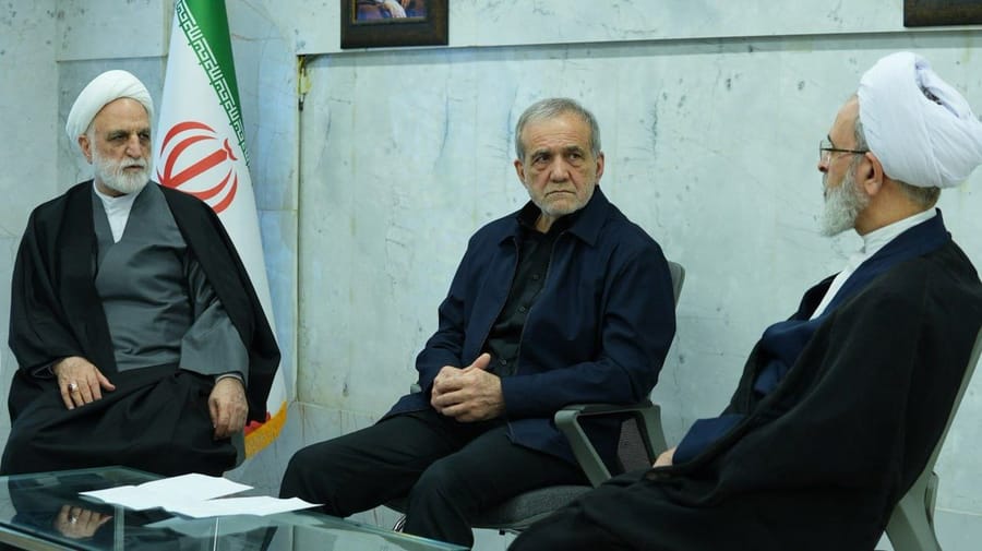Iran’s Interim Council Convenes to Find a Successor