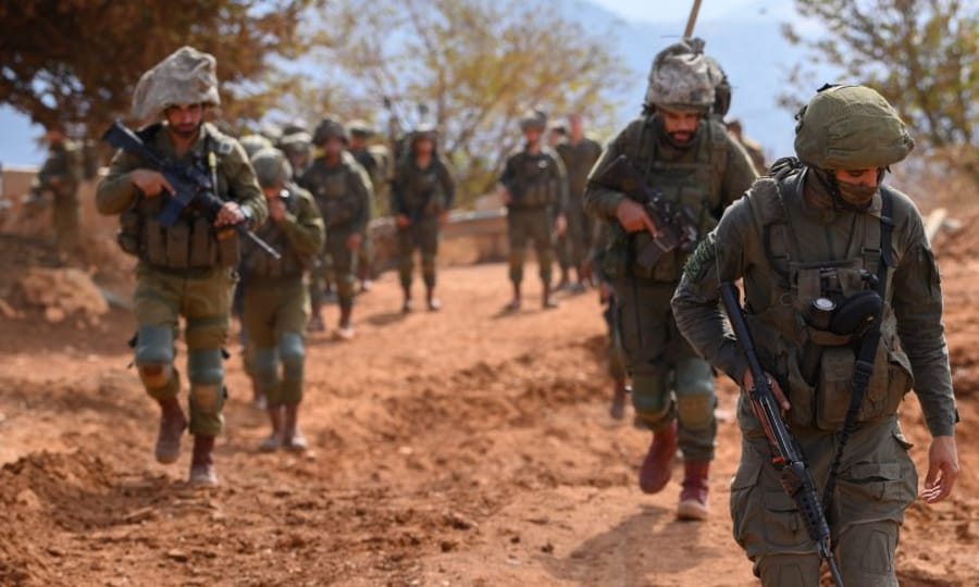 Two Givati Brigade Soldiers  Wounded in Southern Lebanon