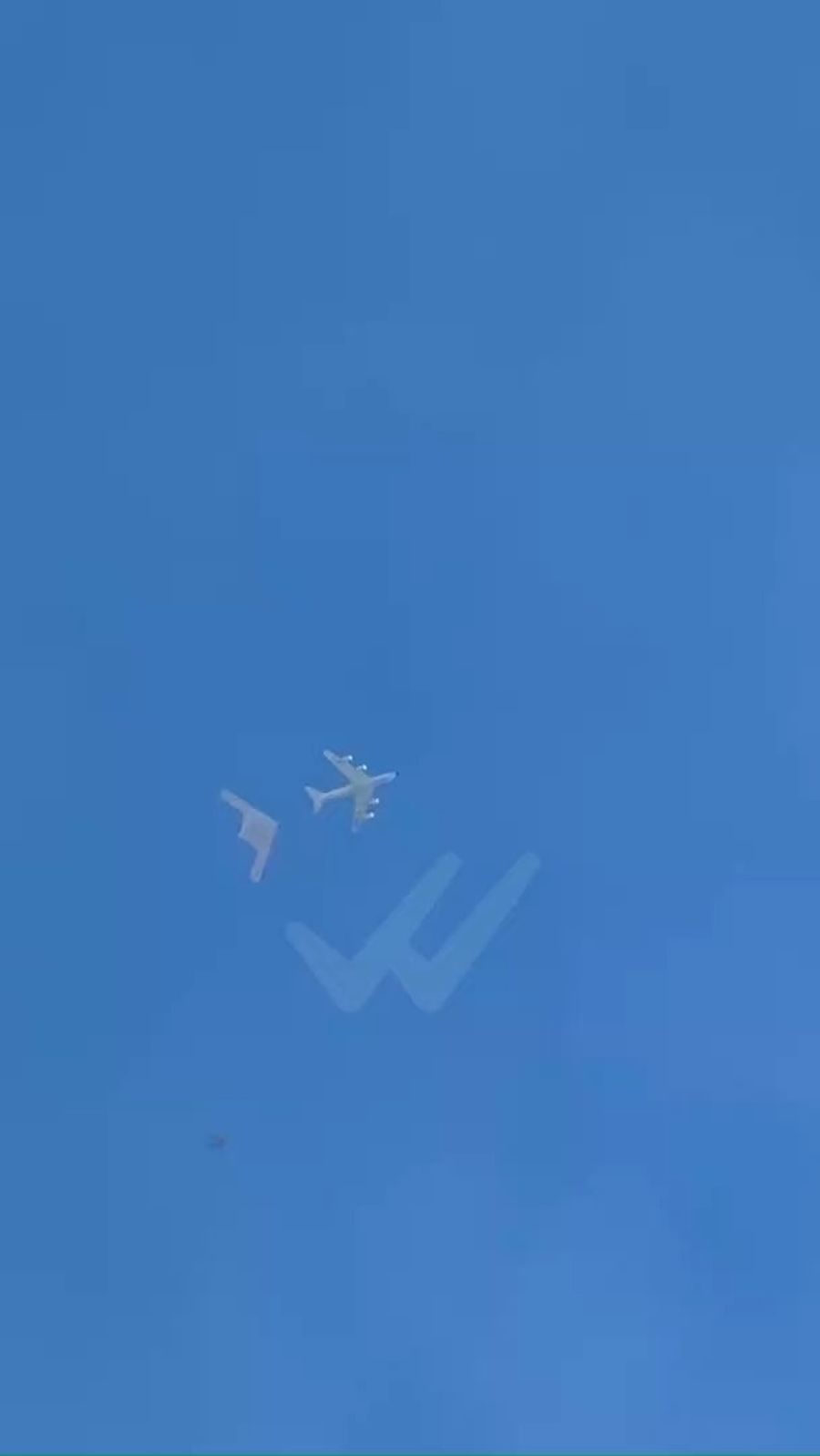 A video of the historic refueling