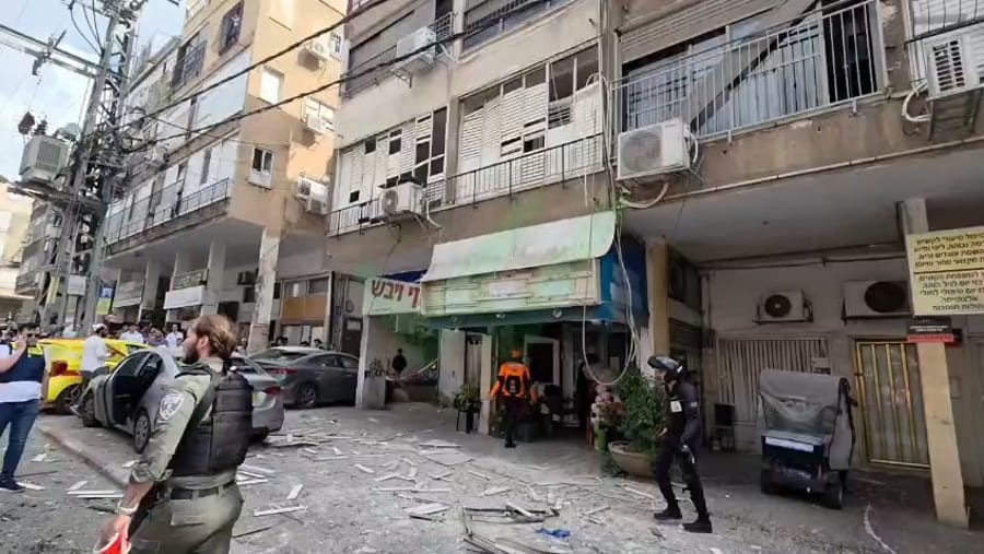 Iranian missile strikes Bnei Brak