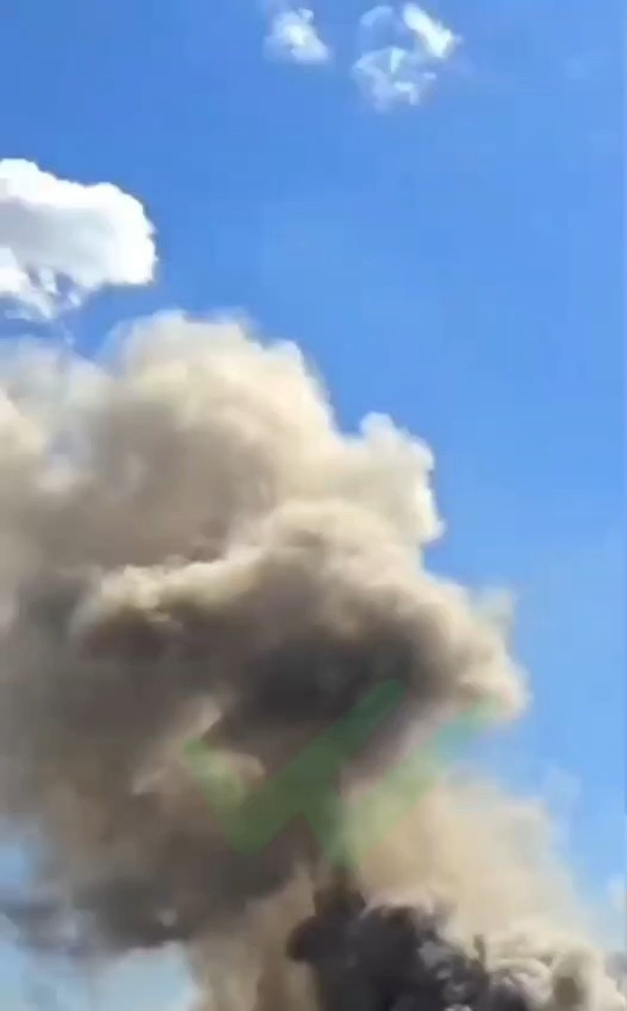 Airstrike hits IRGC HQ in Tehran