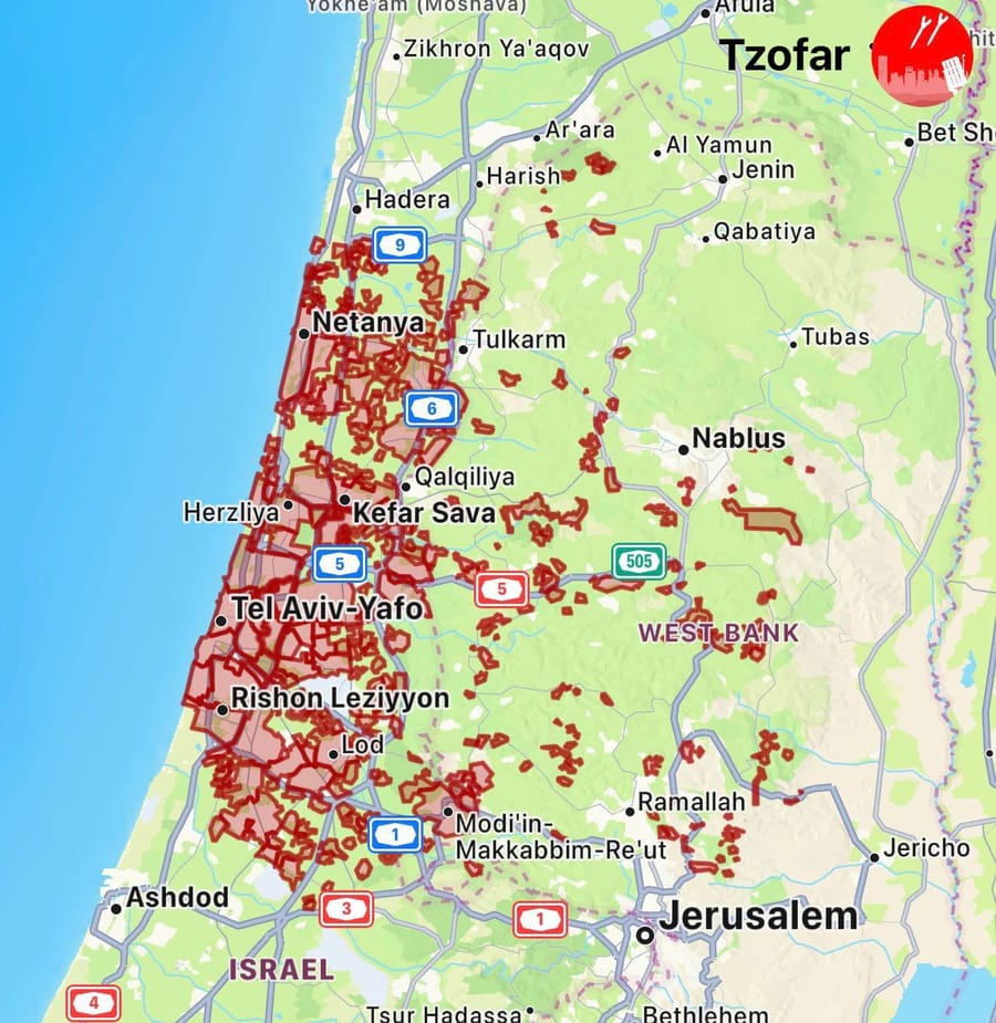 Sirens sound in Central Israel