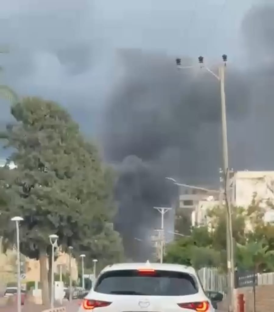 Hezbollah hits nahariya with rocket fire