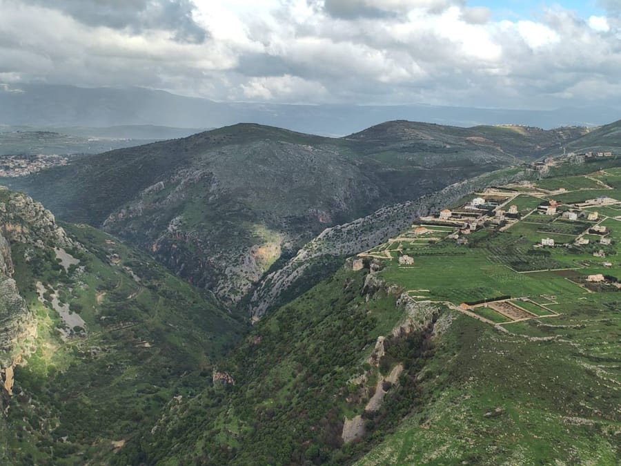 Israeli forces reach Litani River in Lebanon