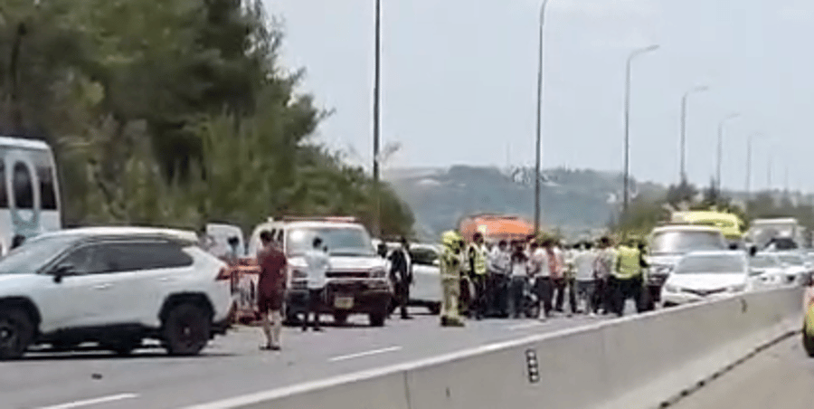Serious Accident on Highway 1 at Neve Ilan Interchange; 4 Injured 