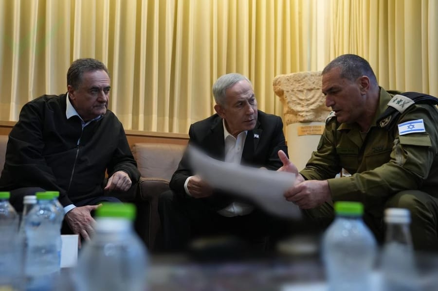 Netanyahu meets with Eyal Zamir and Israel Katz