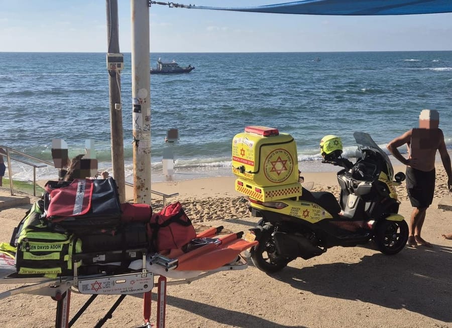 Massive Search Launched for Teen Missing at Sea Near Palmachim Beach