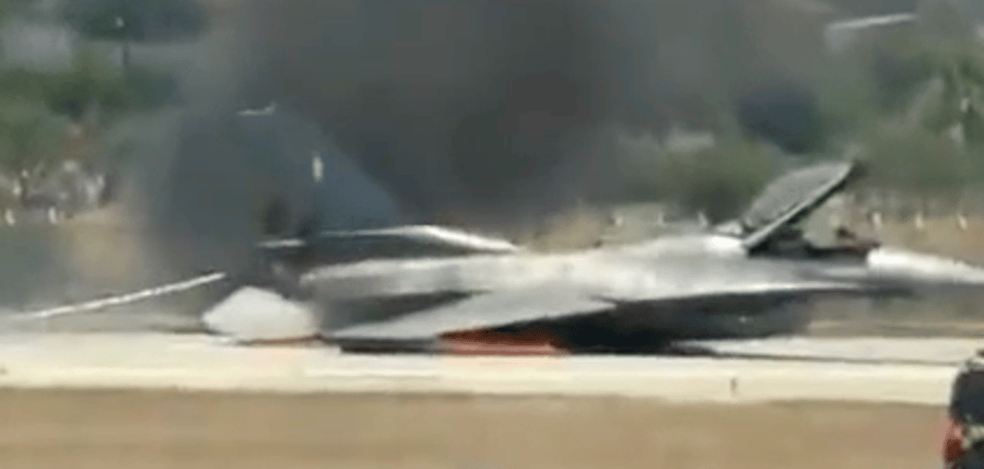 F-16 makes emergency landing in Greece