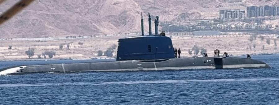  Israeli Navy Dolphin-class submarine seen in Eilat sea