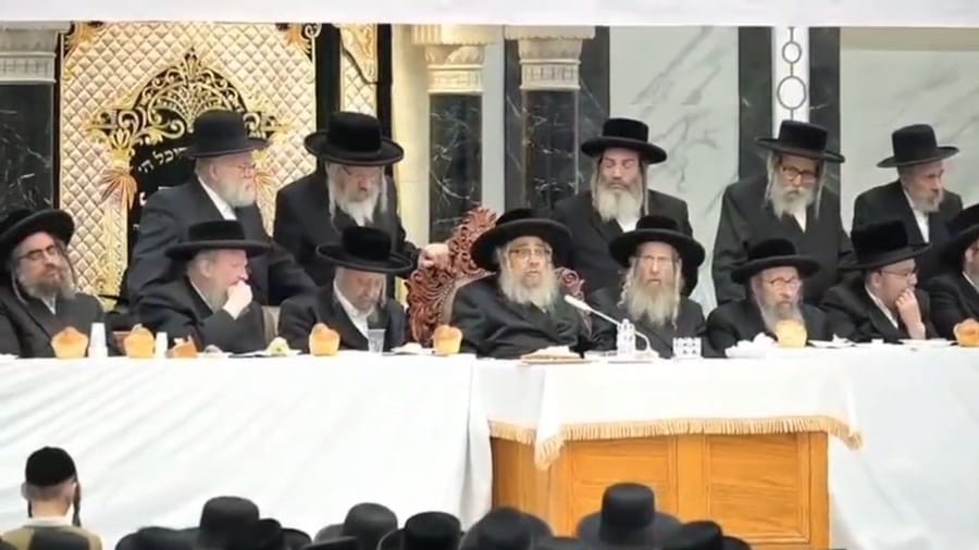Satmar Rebbe at the Hillula