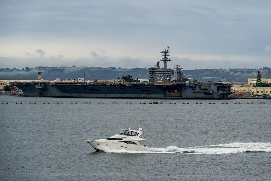 USS Abraham Lincoln Aircraft Carrier