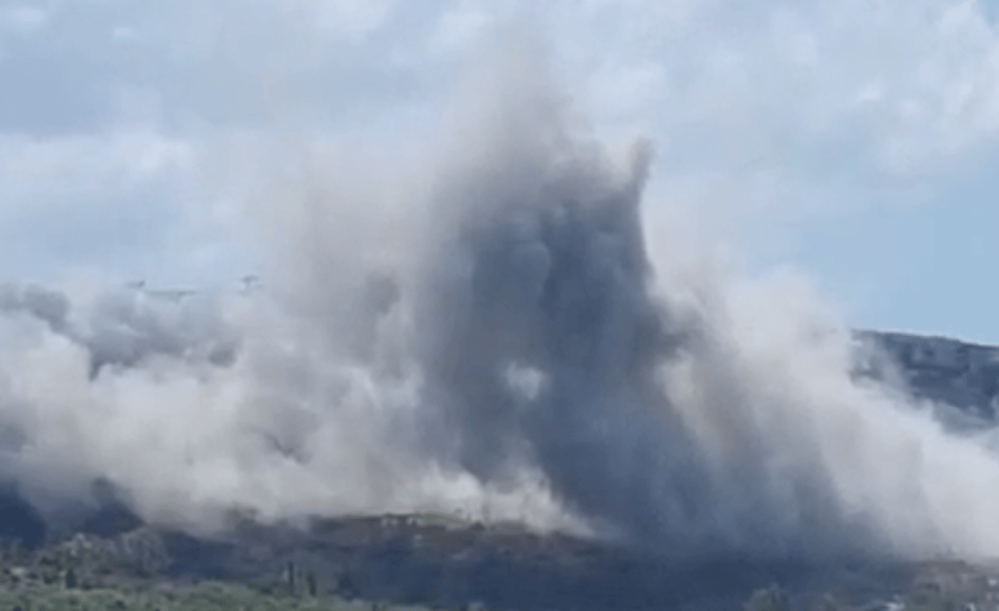 Israeli airstrikes hit Al-Mansouri in southern Lebanon's Tyre District
