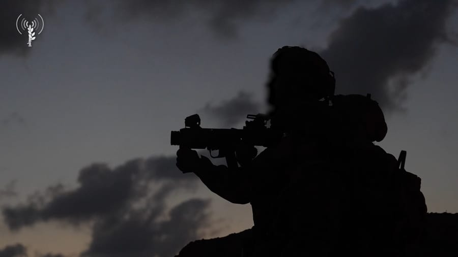 Paratroopers in Gaza