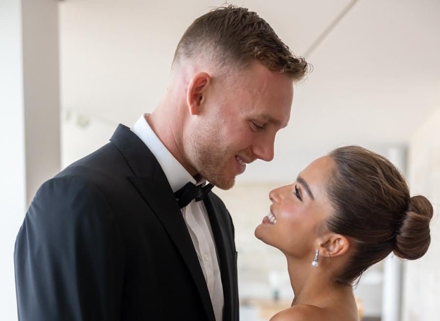 Noa Kirel on her wedding day