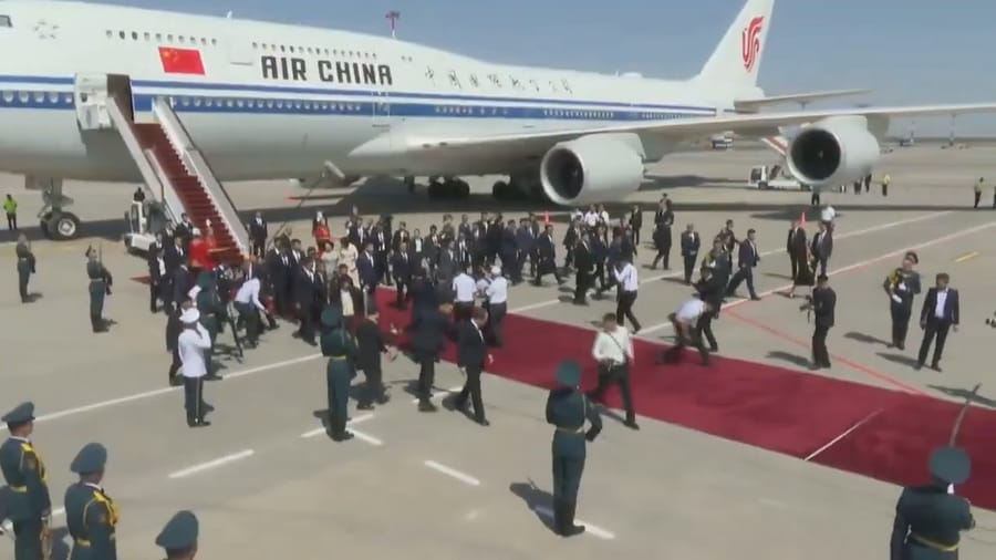 Welcoming Ceremony for the Chinese President