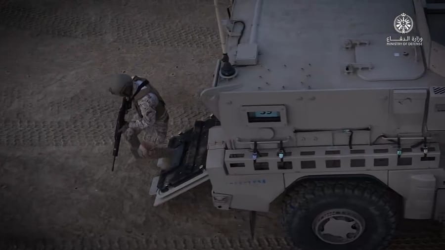 Arms race in the Middle East | Saudi army in military exercise