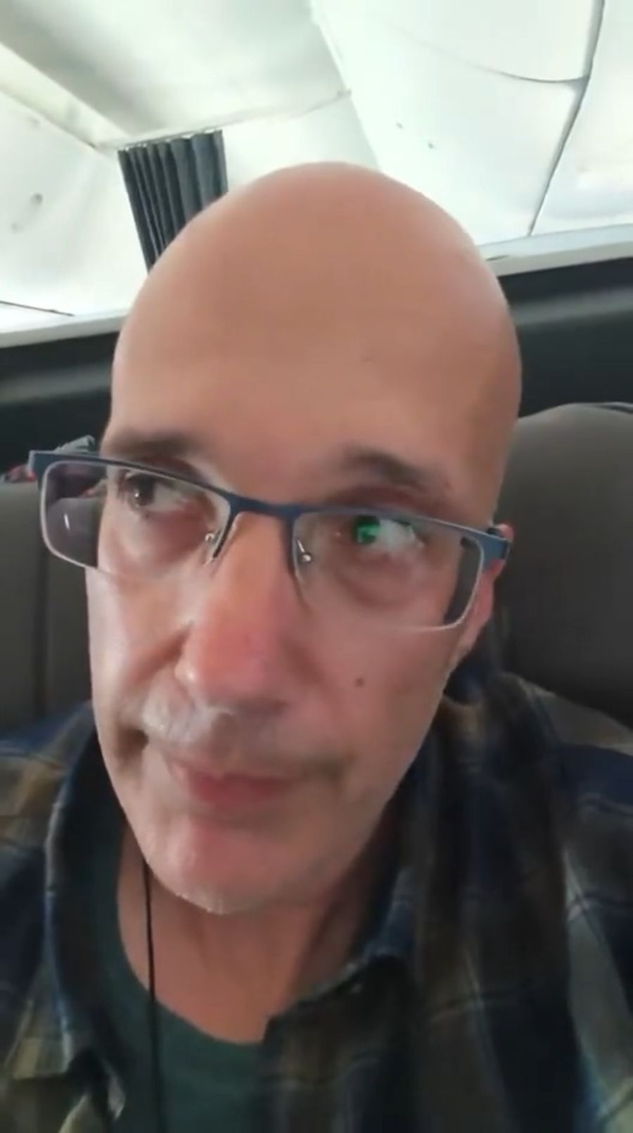 Testimony of Yitzchak Lieber from inside the aircraft