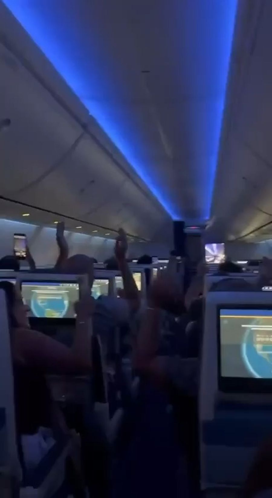 Moments of landing