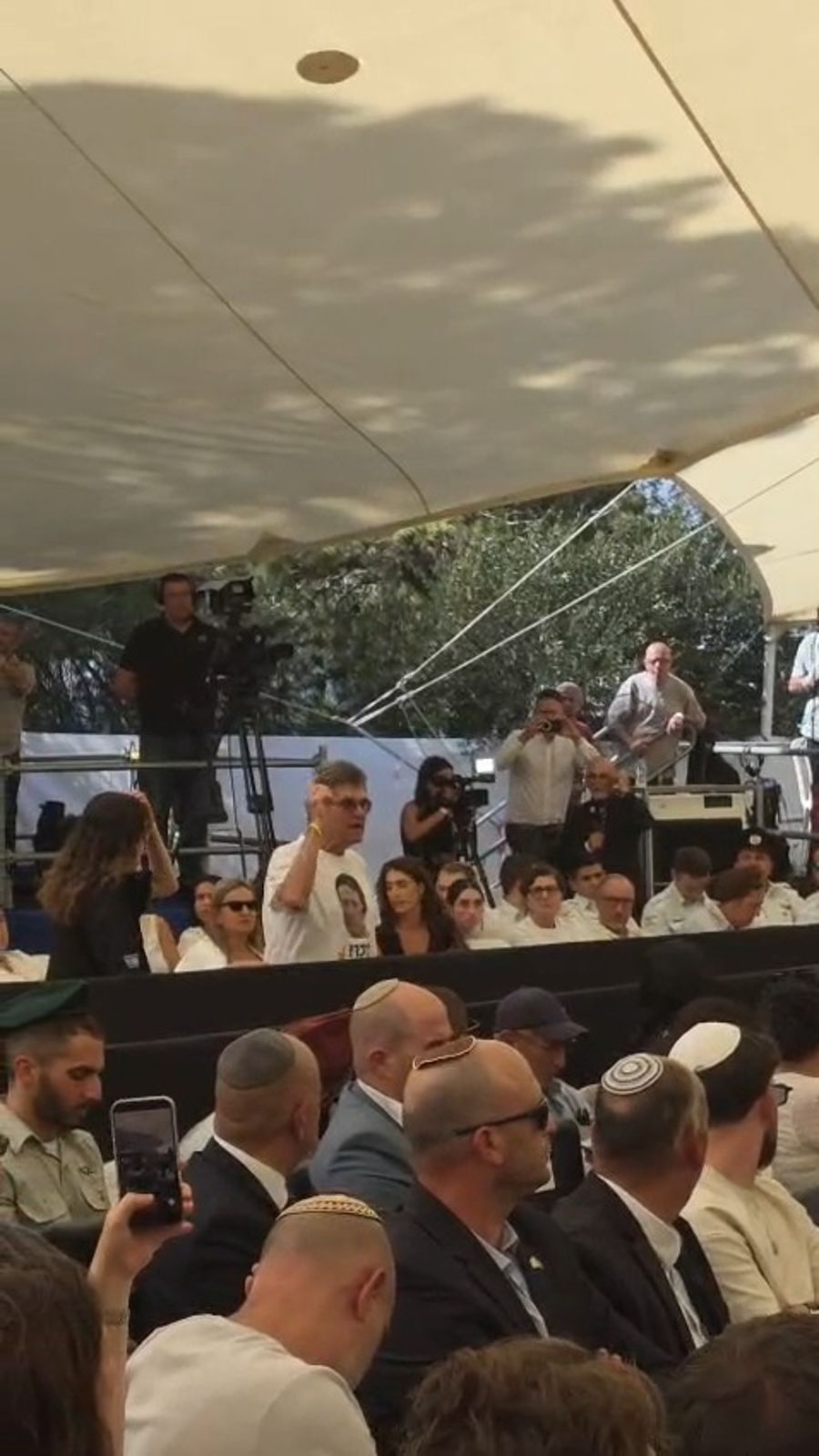 Bereaved father interrupts Netanyahu's remarks