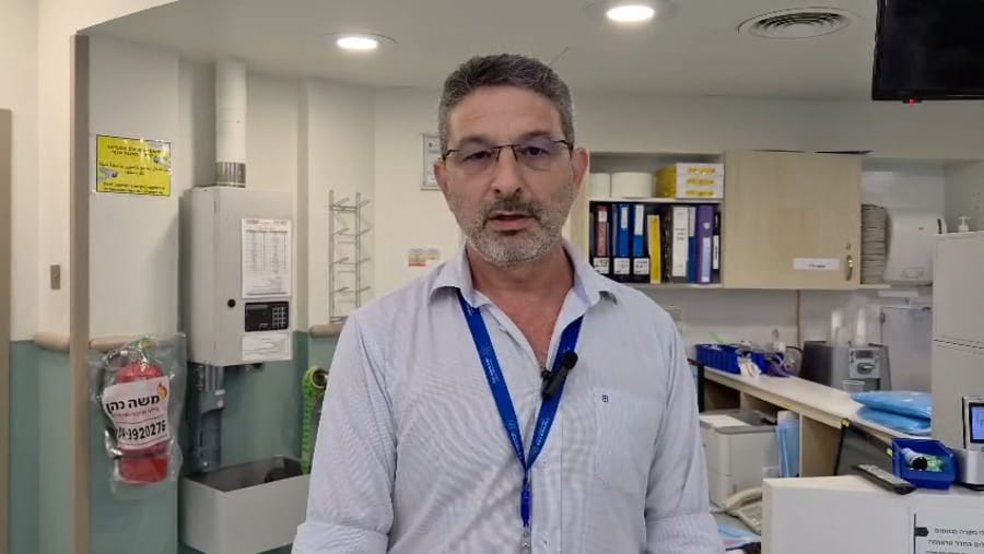 Deputy Director of Galilee Medical Center in Nahariya, Dr. Tzvi Sheleg