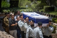 Funeral of IDF soldier at Mount Hertzl military cemetery 