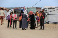 Palestinians evacuating Rafah.