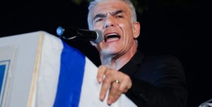 Lapid responds to Likud: "A threatening letter was sent to the court"