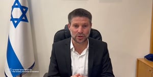 Smotrich: "Stopping the takeover of criminal organizations"