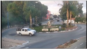 Watch: Dozens of Hamas Terrorists Raiding the City of Sderot During Massacre