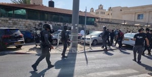 A Man was Seriously Injured in a Stabbing Attack in Jerusalem; the Terrorist was Neutralized
