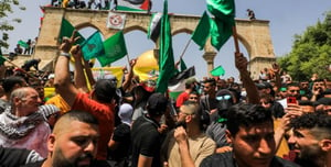 Hamas flag on the Temple Mount