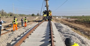Israel Railways Begins Repairing Tracks Damaged by Rockets