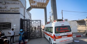 The release of the abductees at the Rafah crossing