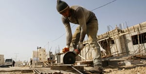 Economic Cabinet Decided: Not to Admit Palestinian Workers