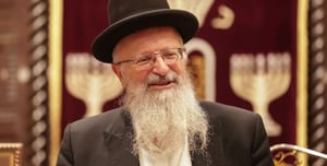 Rabbi Shmuel Eliyahu: The Blood is Only on the Hands of Hamas and its Supporters