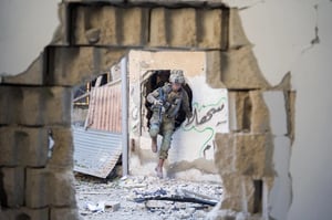 Watch IDF commandos fight in the alleys of Khan Yunis