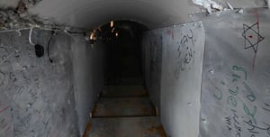Terror tunnel